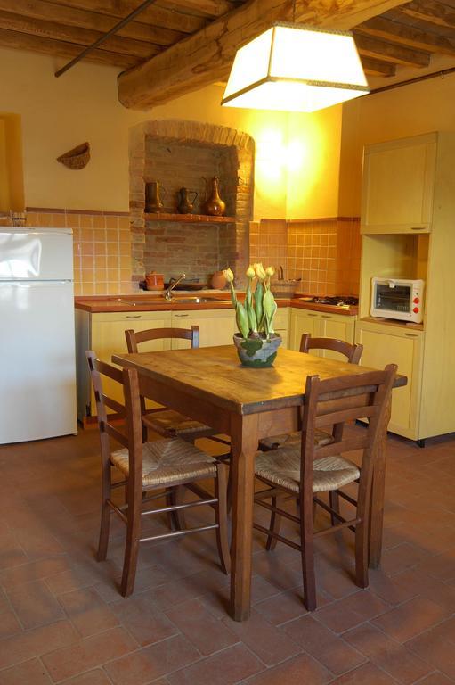 Agriturismo Podere La Marronaia San Gimignano Chambre photo
