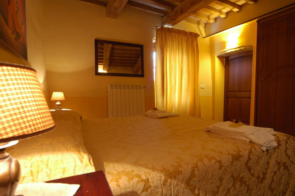 Agriturismo Podere La Marronaia San Gimignano Chambre photo
